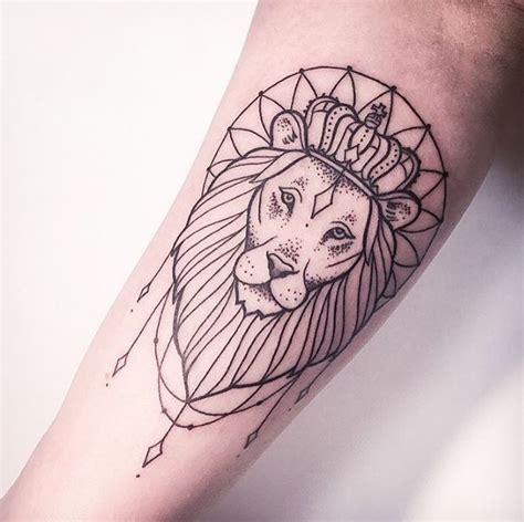 Simple Lion Tattoo Simple Lion Tattoo Tattoos For Guys