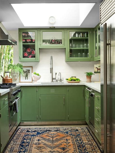 Dakota Johnsons Green Serene Kitchen In Her La Home Dakota Johnson