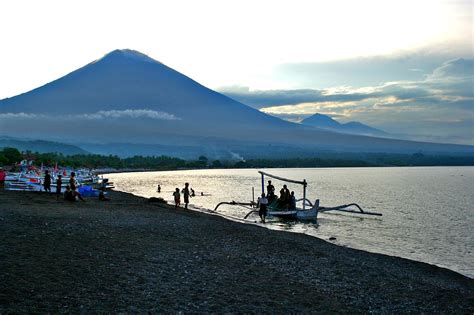 Amed Beach In Bali Everything You Need To Know About Amed Beach Go