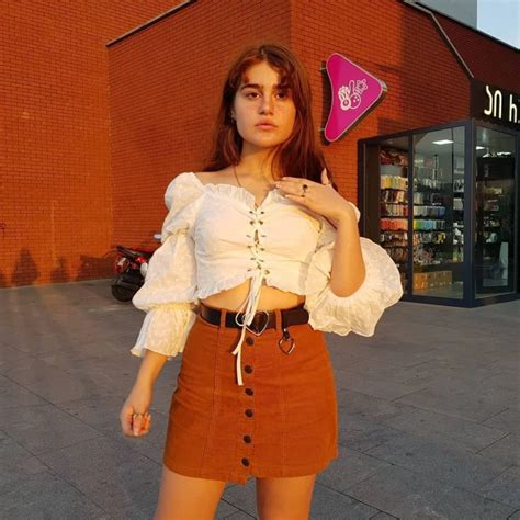 Increíbles Outfits Retro Aesthetic En 2020 Ropa Tumblr Mujer Outfits Moda