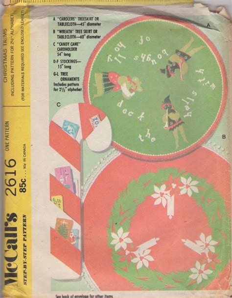 Mccalls 2616 1970s Christmas Tablecloth Tree Skirt Card Holder Etsy