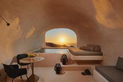 Divine Cave Experience Suites In Imerovigli Santorini Greeka