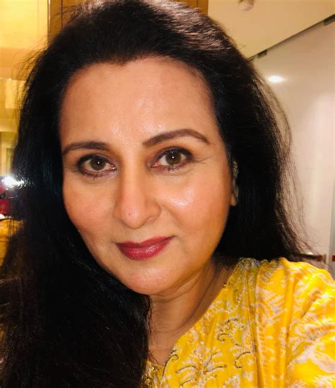 poonam dhillon actress wiki biography age husband fam