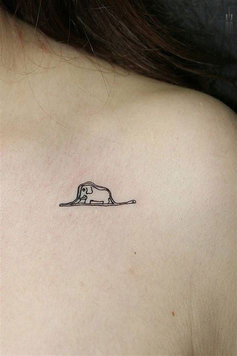 Beautiful Shoulder Tattoos To Inspire Your Next Ink Session Small