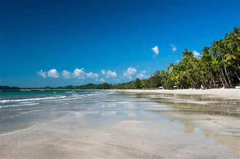 Myanmar's strand transports guests to the bygone era when rudyard kipling and somerset maugham stayed here. Ngapali Beach - MyanmarTravel