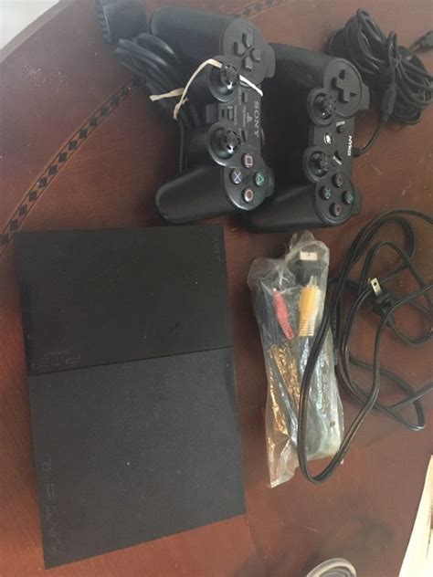 Sony Ps2 Slim With 2 Controllers 1 Sony Controller Slim Playstation