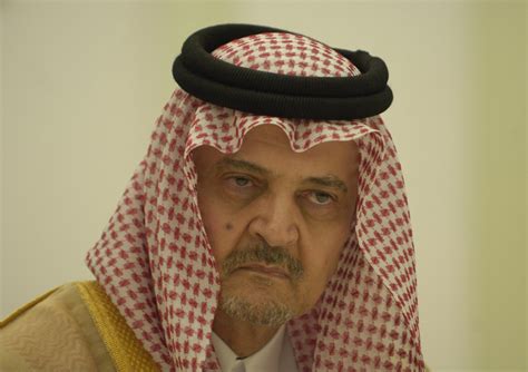 أعظم رجل في المملكة العربية السعودية قد رحل. سر بكاء الأمير سعود الفيصل في موسكو (فيديو) - RT Arabic