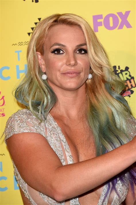 8 Times Britney Spears Couldnt Help But Let Her Sweet Side Show
