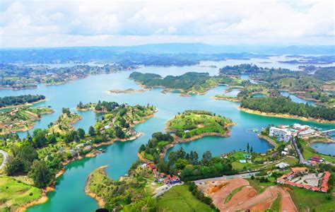 7 Activities You Can Not Miss In Colorful Guatapé Kuoda Travel