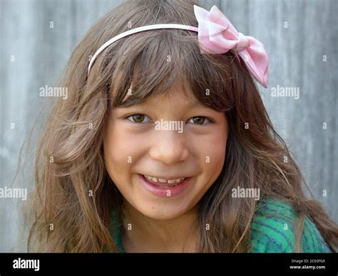Pretty Tween Girl Hi Res Stock Photography And Images Alamy