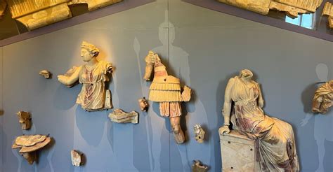 Amici Il Frontone In Terracotta Di Via Di S Gregorio Musei Capitolini