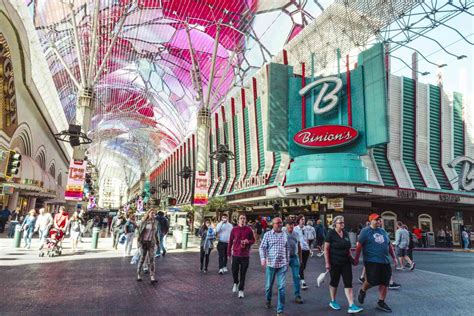 The Fremont Street Experience The Complete Guide