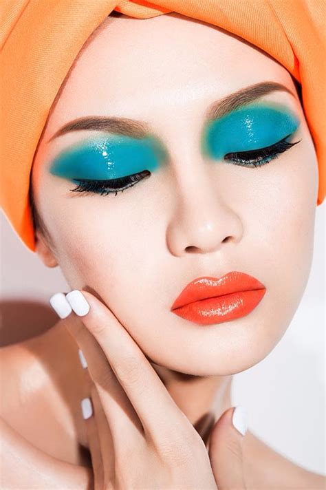 1955 Best Runwayeditorial Hair And Makeup Images On