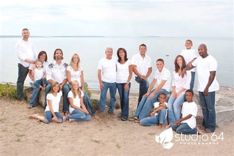 family photos wearing white - Google Search | Family ...