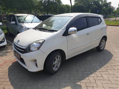 Cilandak, jakarta selatan 9 mei. Di jual mobil Toyota Agya G MT tahun 2017 - MobilBekas.com