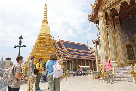 Bangkok Post Keeping Tourists Coming Back