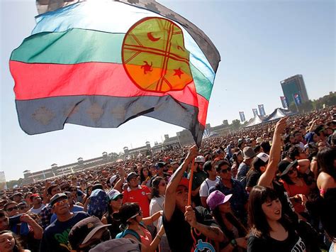 The bandera mapuche was contributed by anonymous on today. Aucán Huilcamán pedirá a Contraloría prohibir el uso de la ...