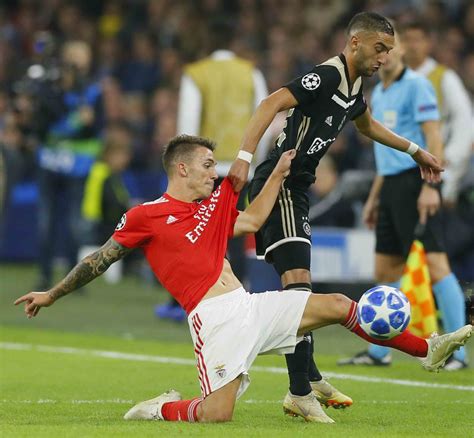 Aves were the perfect opponent to face in a rough patch and santa clara delivered through their. Benfica vs Santa Clara Free Betting Tips 18/05/2019