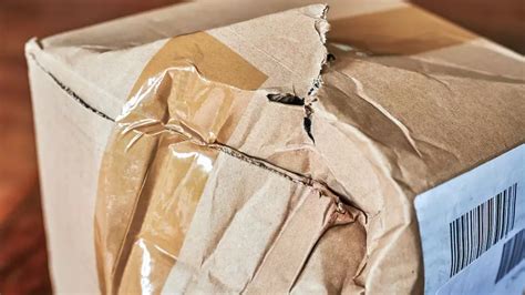 Was Your Package Damaged By Ups Heres What You Need To Do Freight