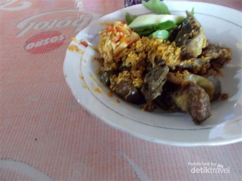 Check spelling or type a new query. Madura, dari Bebek Sinjay Sampai Jembatan Suramadu