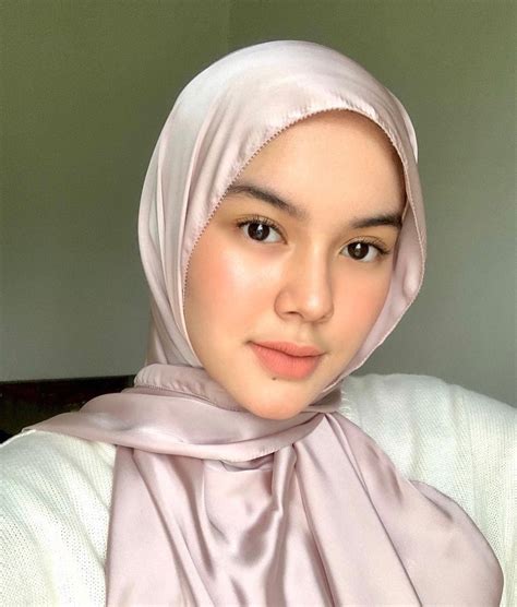 Pecinta Silky Hijab On Twitter Satin Warna Gini Emang Paling Bikin Ngaceng Sange Banget