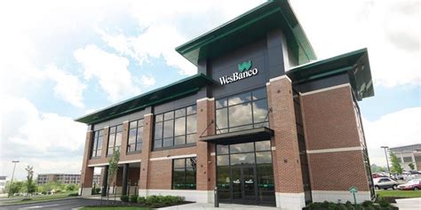 Wesbanco, inc., is a bank holding company headquartered in wheeling, west virginia. WesBanco Promotions: $350 Checking Bonuses (IN, KY, OH, PA, WV)