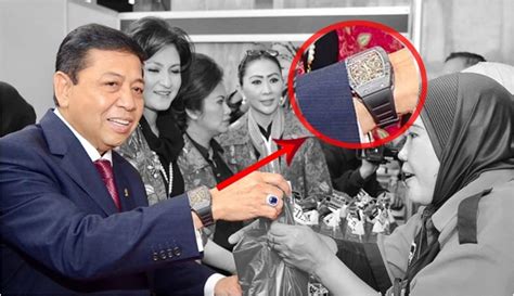 Koleksi video viral indonesia terbaru. Duh! 4 Barang Milik Pejabat Indonesia Ini Bikin Netizen ...