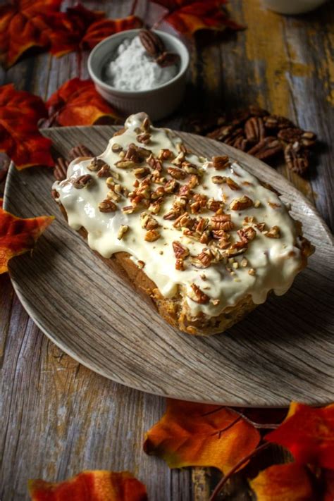 1 cup sugar ( 200 g ). Pumpkin Spice Bread With Cream Cheese Frosting And Pecan ...