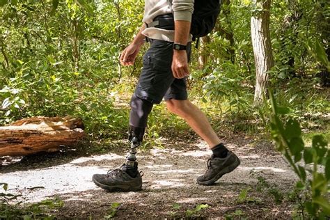 Movao 3 Tips For Finding The Right Shoe To Go With Your Prosthetic Leg