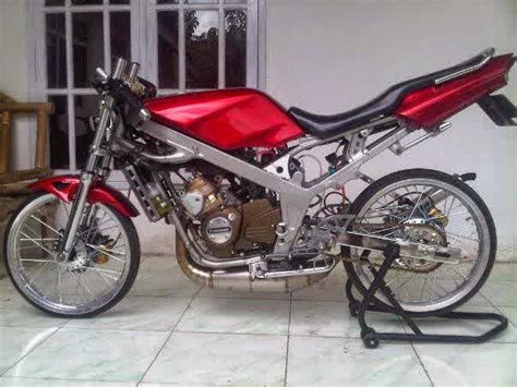 Tangki ninja r tangki ninja ss hitam polos original. ﻿40 Gambar Modifikasi Ninja R Keren Terbaru | Modif Drag