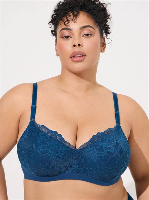 Plus Size Wire Free Lightly Lined Photo Floral Lace 360° Back