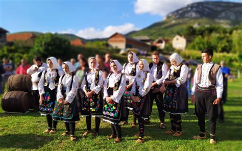Serbian Traditional Clothing Bleisuredmc
