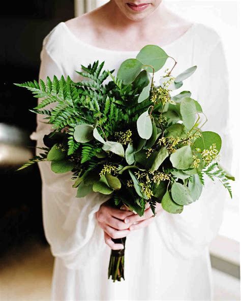 Unique Non Floral Wedding Bouquet Ideas