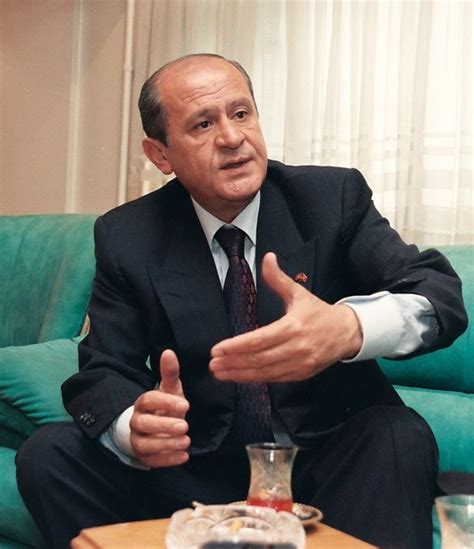 Devlet bahçeli haberleri en güncel gelişmeler ve son dakika haberler. Devlet Bahçeli kimdir : Devlet Bahçeli Hayatı ve Nereli?