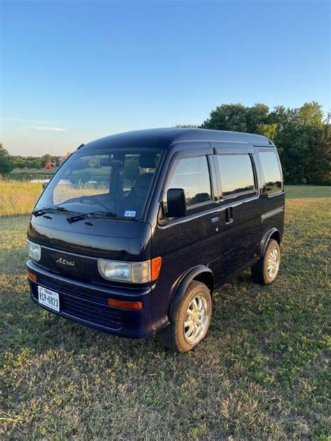 Attention Getting Daihatsu Atrai Van With Low Mileage In Great