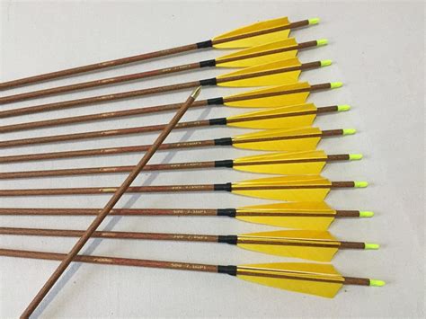 12pcs Traditional Bow Carbon Arrow Wood Skin Arrow Shaft Spine500 Id6
