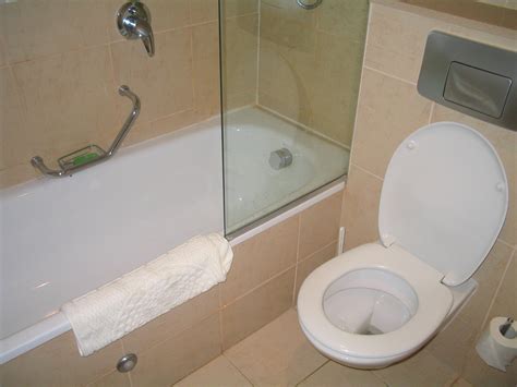 Why toilets gurgle after flushing? How to Fix a Toilet that Bubbles/Gurgles When Flushed ...