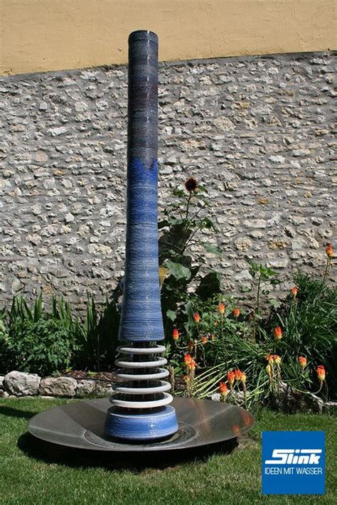 In verbindung mit einem gartenteich. Ideen mit Wasser | Gartenbrunnen, Wasserbecken ...