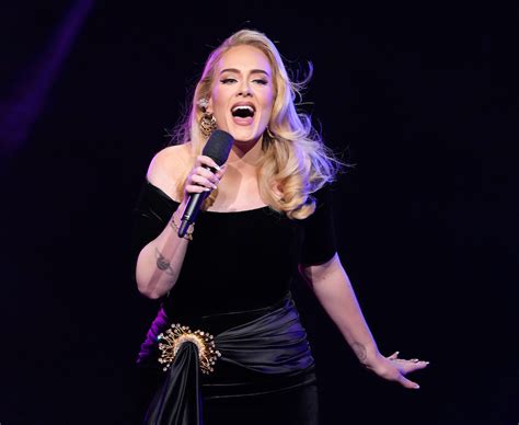 Adele Wears Schiaparelli For First Las Vegas Residency Show