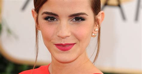 Messy Bangs Perks Of Being A Wallflower Young Actresses Smoky Eye Makeup Trends Emma Watson