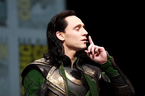 Tom Hiddleston Tom Hiddleston Portraying Loki Speaking A Flickr