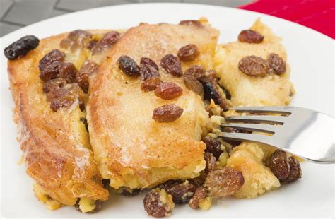 Cracker barrel biscuits 2 c. Treat Yourself: Recipes to Make Crusty Self-rising Flour ...