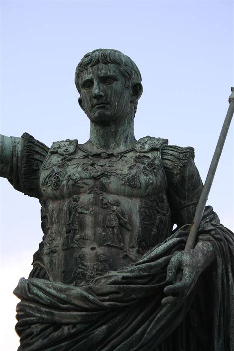 Statue De Jules César Rome Statue Jules César Italie
