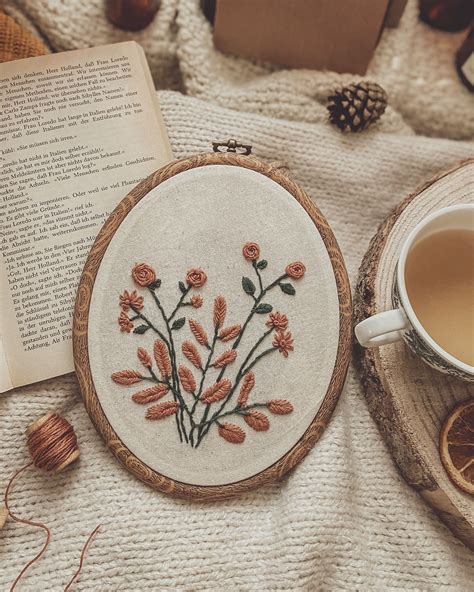 Easy Embroidery Embroidery Flowers Ideas Embroidery Inspiration