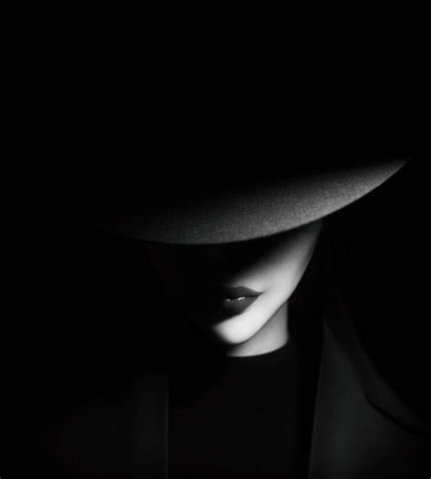 Download Girl Shadow With Hat Wallpaper