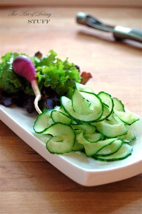 Fun Way To Slice A Cucumber The Art Of Doing Stuffthe