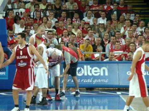 Eurobasket Polska B Ugaria Marcin Gortat Uderzony W Czu E