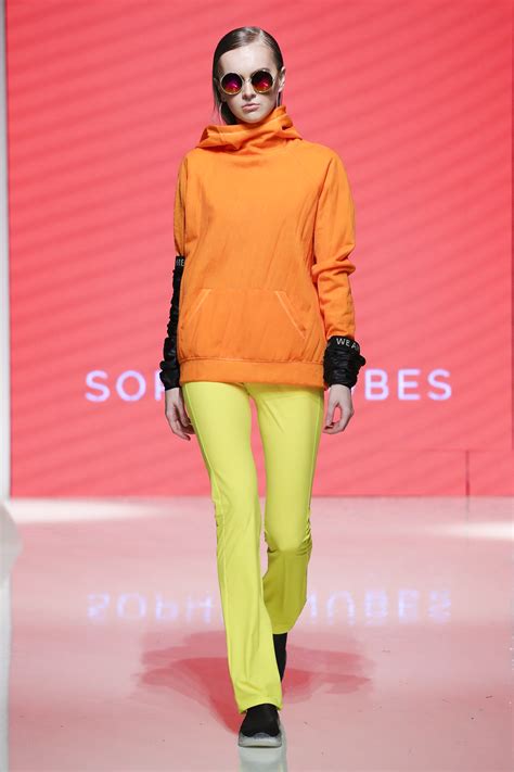 Sophia Nubes Fashion Show Arab Fashion Week Collection Spring Summer