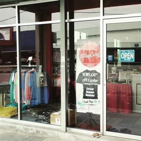Pembayaran mudah, pengiriman cepat & bisa cicil 0%. Kedai Cetak Baju Untuk Semua - KilangCetak.comKilangCetak.com
