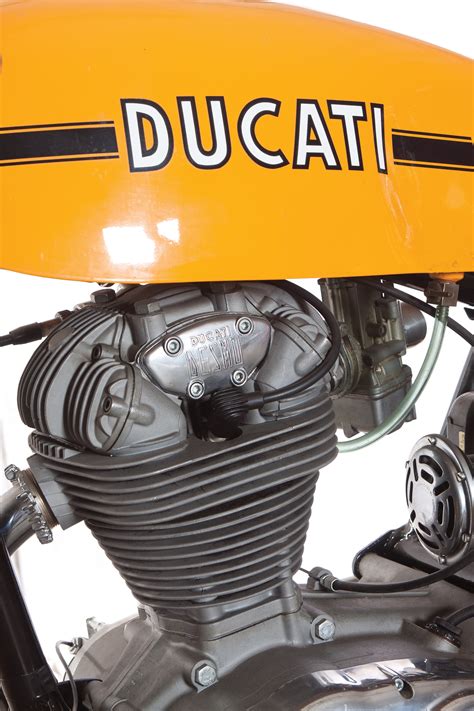 1970 Ducati 350 Desmo Top Speed